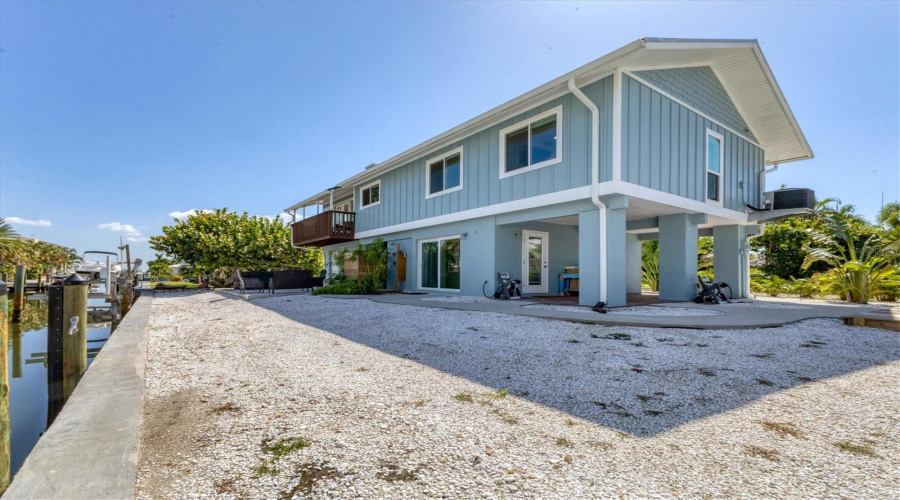 Longboat Key, Florida 34228, 2 Bedroom Bedrooms, ,2 Bathroombathrooms,Residential,For Sale,Tarawitt,0,Mfra4684674