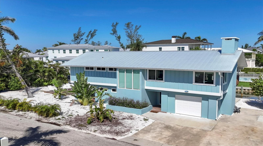Longboat Key, Florida 34228, 2 Bedroom Bedrooms, ,2 Bathroombathrooms,Residential,For Sale,Tarawitt,0,Mfra4684674
