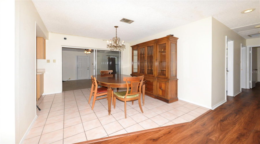Dining - Family Room