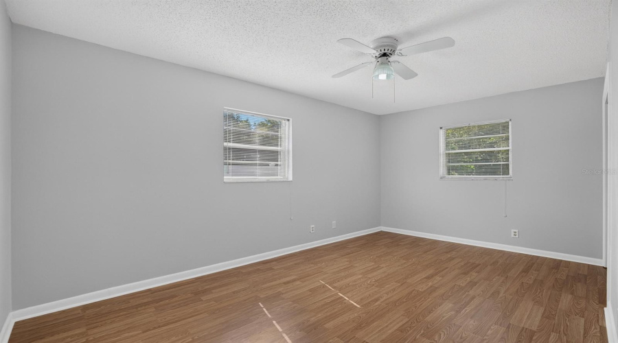 Brandon, Florida 33510, 3 Bedroom Bedrooms, ,2 Bathroombathrooms,Residential,For Sale,Alma,0,Mfrtb8543028