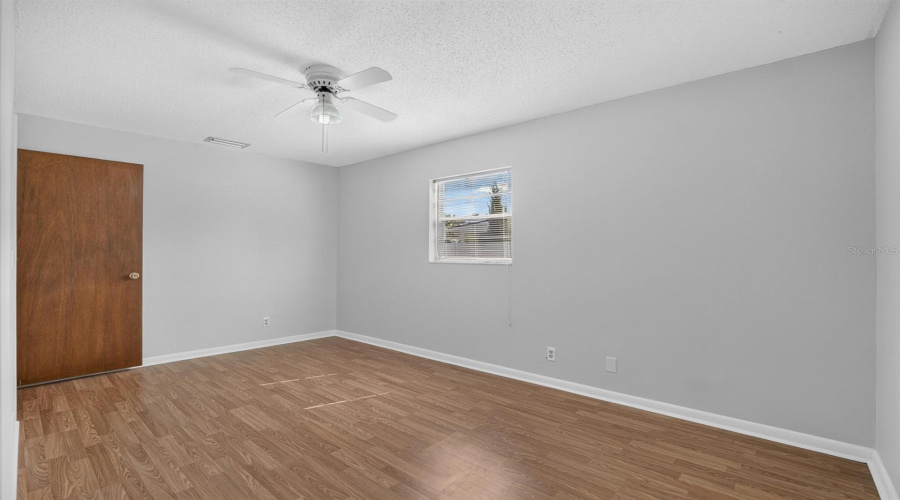 Brandon, Florida 33510, 3 Bedroom Bedrooms, ,2 Bathroombathrooms,Residential,For Sale,Alma,0,Mfrtb8543028