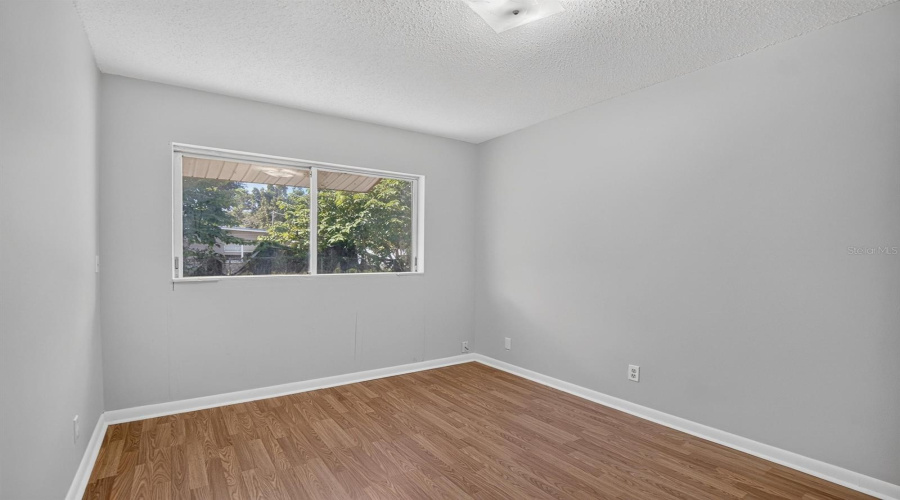 Brandon, Florida 33510, 3 Bedroom Bedrooms, ,2 Bathroombathrooms,Residential,For Sale,Alma,0,Mfrtb8543028