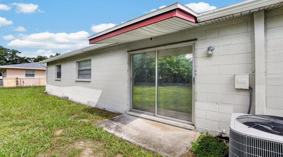 Brandon, Florida 33510, 3 Bedroom Bedrooms, ,2 Bathroombathrooms,Residential,For Sale,Alma,0,Mfrtb8543028
