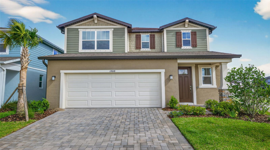 Craftsman Exterior