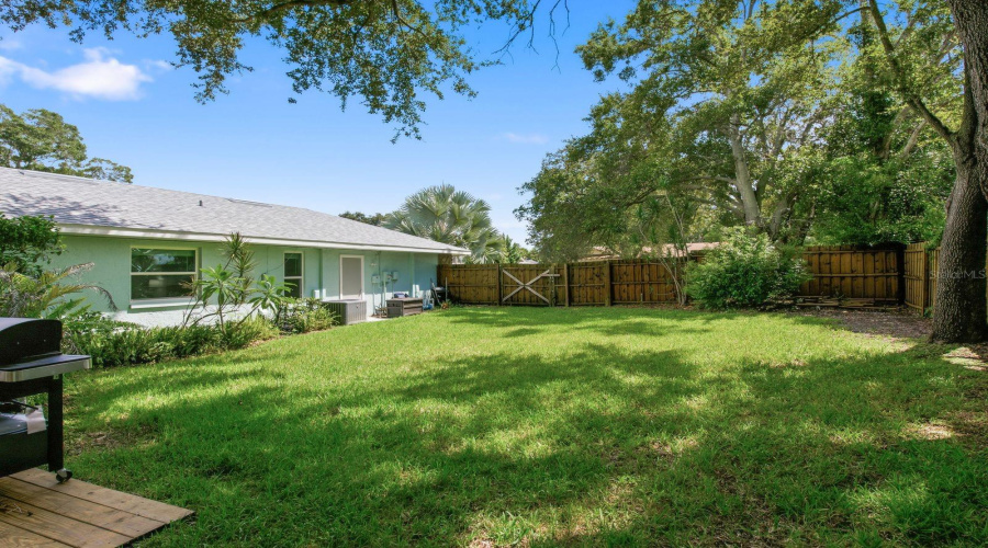 Oversized Yard With Lush Landscaping!