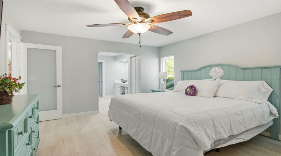 Primary Bedroom W/ Ensuite Bath