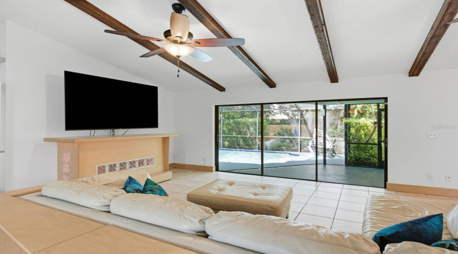 Clearwater, Florida 33761, 3 Bedroom Bedrooms, ,2 Bathroombathrooms,Residential,For Sale,Fair Green,0,Mfrtb8535960