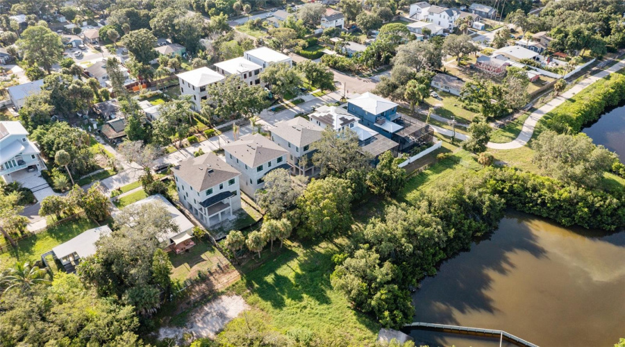 Gulfport, Florida 33711, 4 Bedroom Bedrooms, ,4 Bathroombathrooms,Residential,For Sale,Quincy,0,Mfrtb8542770