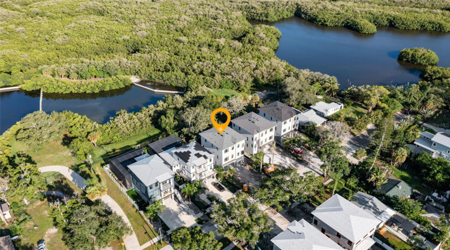 Gulfport, Florida 33711, 4 Bedroom Bedrooms, ,4 Bathroombathrooms,Residential,For Sale,Quincy,0,Mfrtb8542770