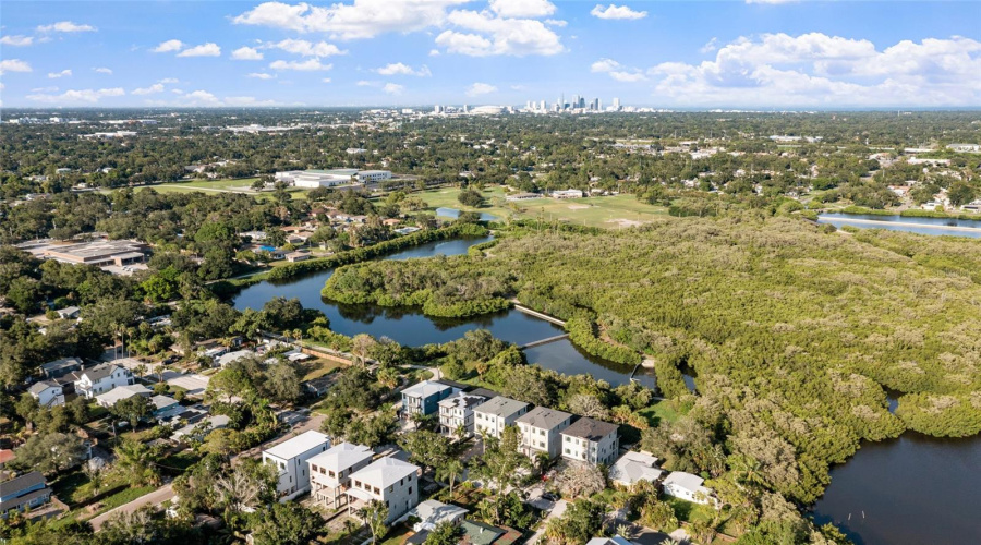 Gulfport, Florida 33711, 4 Bedroom Bedrooms, ,4 Bathroombathrooms,Residential,For Sale,Quincy,0,Mfrtb8542770