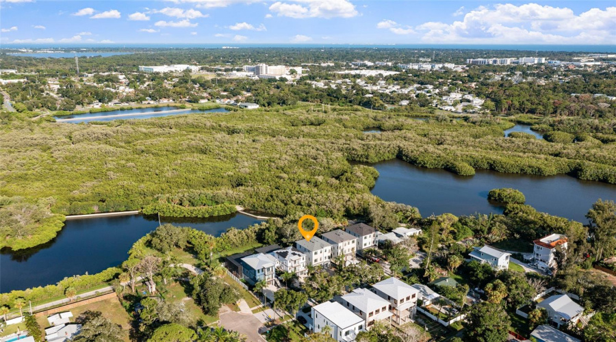 Gulfport, Florida 33711, 4 Bedroom Bedrooms, ,4 Bathroombathrooms,Residential,For Sale,Quincy,0,Mfrtb8542770