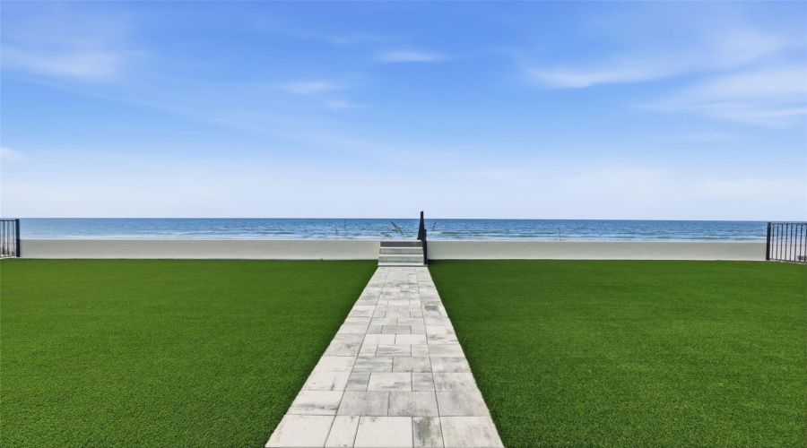 Redington Beach, Florida 33708, 5 Bedroom Bedrooms, ,4 Bathroombathrooms,Residential,For Sale,Gulf,0,Mfrtb8530265