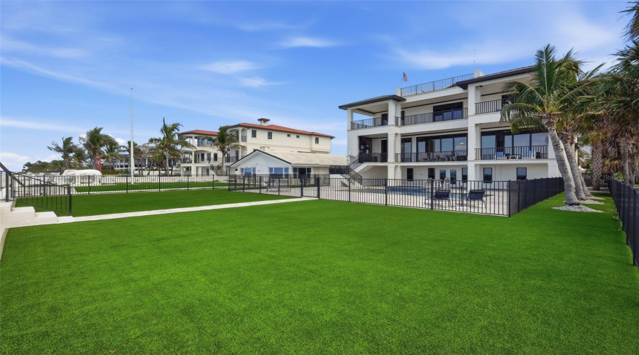 Redington Beach, Florida 33708, 5 Bedroom Bedrooms, ,4 Bathroombathrooms,Residential,For Sale,Gulf,0,Mfrtb8530265