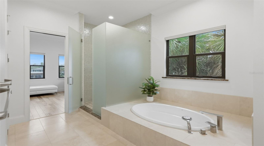 Redington Beach, Florida 33708, 5 Bedroom Bedrooms, ,4 Bathroombathrooms,Residential,For Sale,Gulf,0,Mfrtb8530265