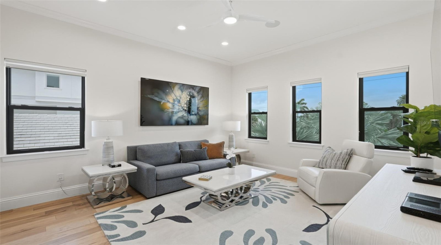 Redington Beach, Florida 33708, 5 Bedroom Bedrooms, ,4 Bathroombathrooms,Residential,For Sale,Gulf,0,Mfrtb8530265