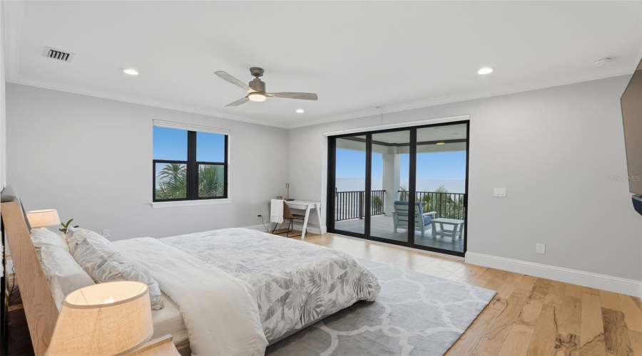 Redington Beach, Florida 33708, 5 Bedroom Bedrooms, ,4 Bathroombathrooms,Residential,For Sale,Gulf,0,Mfrtb8530265
