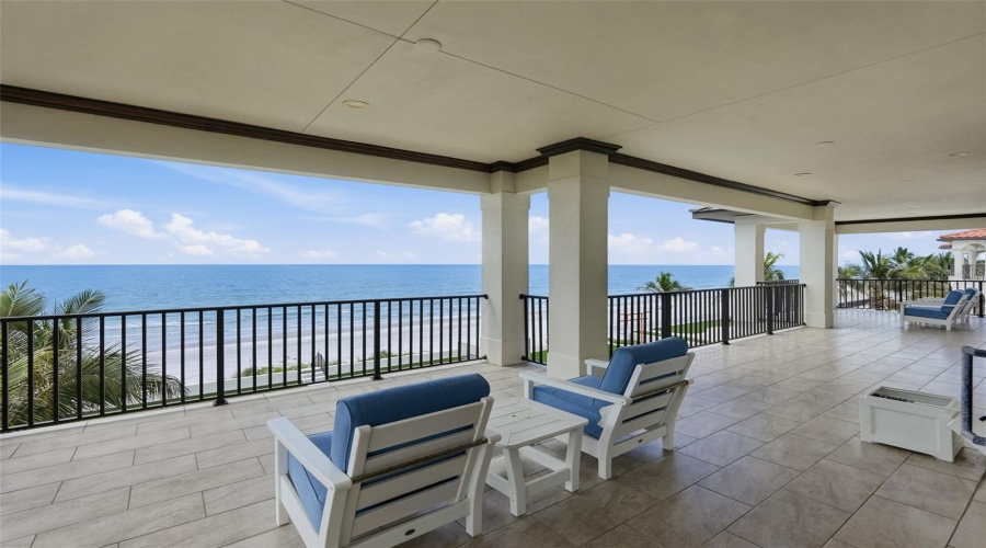 Redington Beach, Florida 33708, 5 Bedroom Bedrooms, ,4 Bathroombathrooms,Residential,For Sale,Gulf,0,Mfrtb8530265