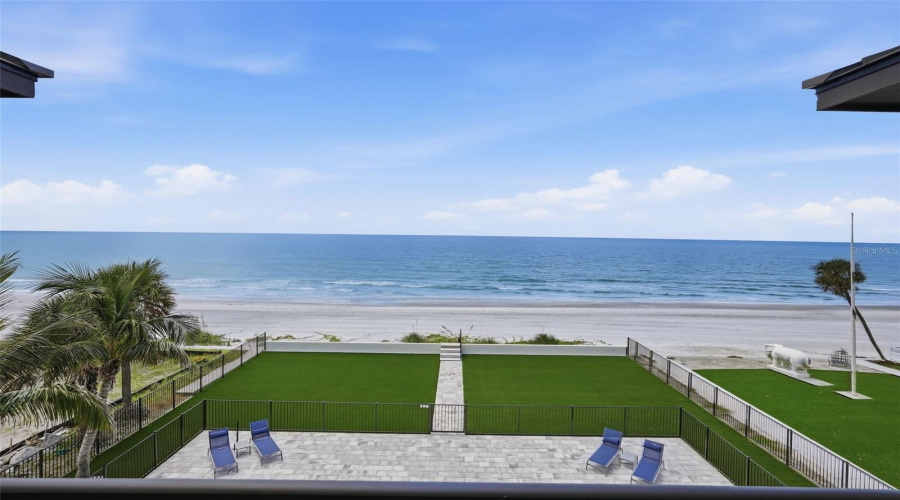 Redington Beach, Florida 33708, 5 Bedroom Bedrooms, ,4 Bathroombathrooms,Residential,For Sale,Gulf,0,Mfrtb8530265