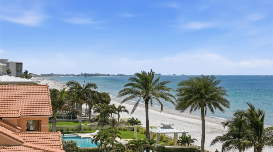 Redington Beach, Florida 33708, 5 Bedroom Bedrooms, ,4 Bathroombathrooms,Residential,For Sale,Gulf,0,Mfrtb8530265