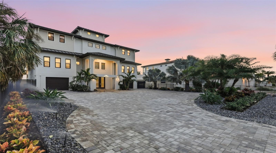 Redington Beach, Florida 33708, 5 Bedroom Bedrooms, ,4 Bathroombathrooms,Residential,For Sale,Gulf,0,Mfrtb8530265