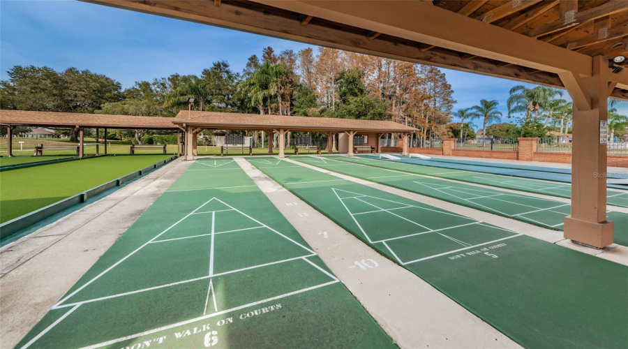 Heritage Lake 55+ Community Shuffleboard