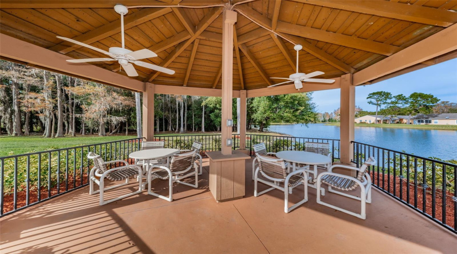 Heritage Lake 55+ Community Gazebo