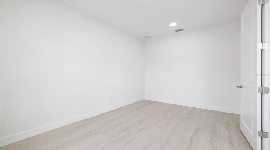 Winter Garden, Florida 34787, 4 Bedroom Bedrooms, ,4 Bathroombathrooms,Residential,For Sale,Muskgrass,0,Mfro6388174