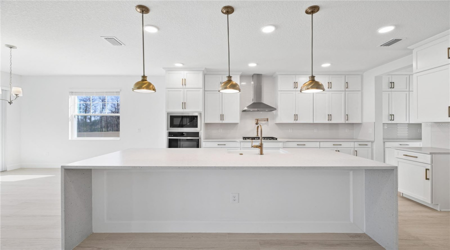 Winter Garden, Florida 34787, 4 Bedroom Bedrooms, ,4 Bathroombathrooms,Residential,For Sale,Muskgrass,0,Mfro6388174
