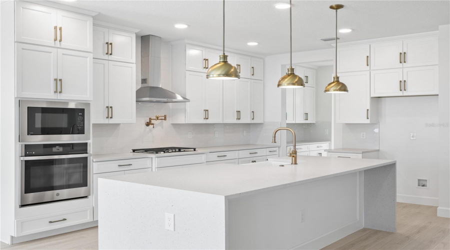 Winter Garden, Florida 34787, 4 Bedroom Bedrooms, ,4 Bathroombathrooms,Residential,For Sale,Muskgrass,0,Mfro6388174
