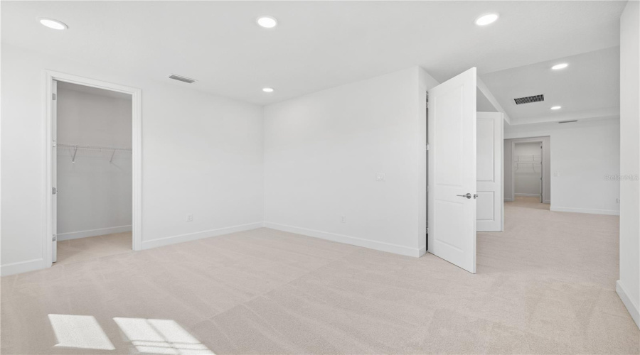 Winter Garden, Florida 34787, 4 Bedroom Bedrooms, ,4 Bathroombathrooms,Residential,For Sale,Muskgrass,0,Mfro6388174