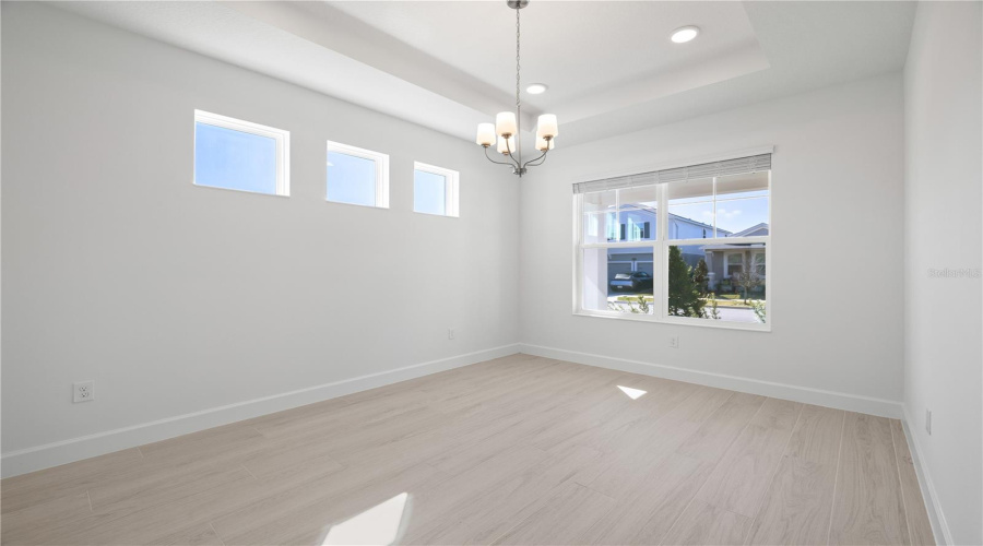 Winter Garden, Florida 34787, 4 Bedroom Bedrooms, ,4 Bathroombathrooms,Residential,For Sale,Muskgrass,0,Mfro6388174
