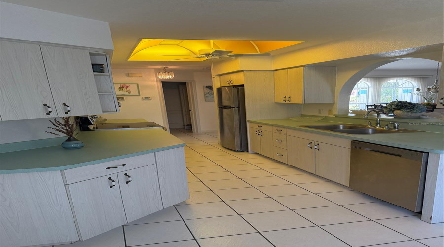 Port Charlotte, Florida 33952, 2 Bedroom Bedrooms, ,2 Bathroombathrooms,Residential,For Sale,Beaverton,0,Mfra4653928