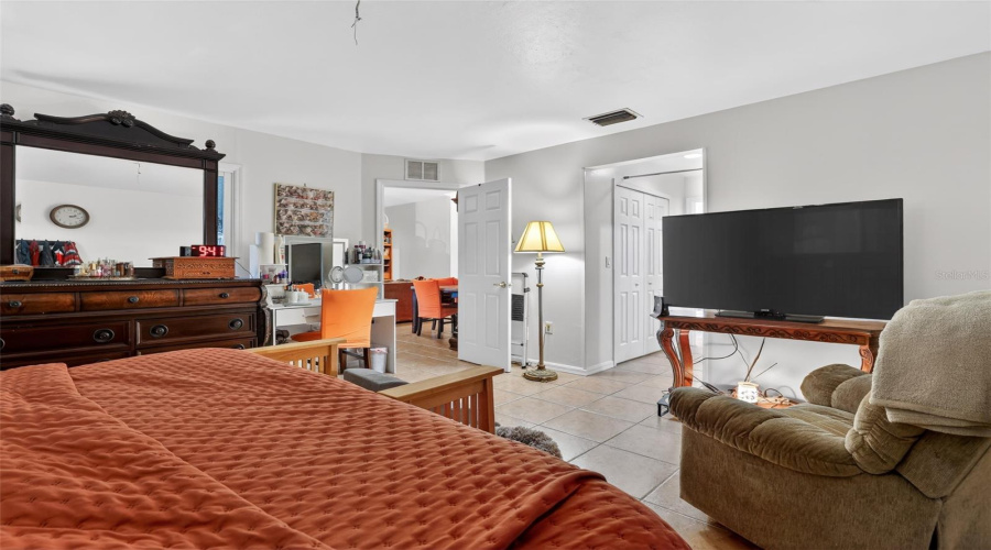 Cape Coral, Florida 33909, 3 Bedroom Bedrooms, ,2 Bathroombathrooms,Residential,For Sale,20Th,0,Mfrtb8516754