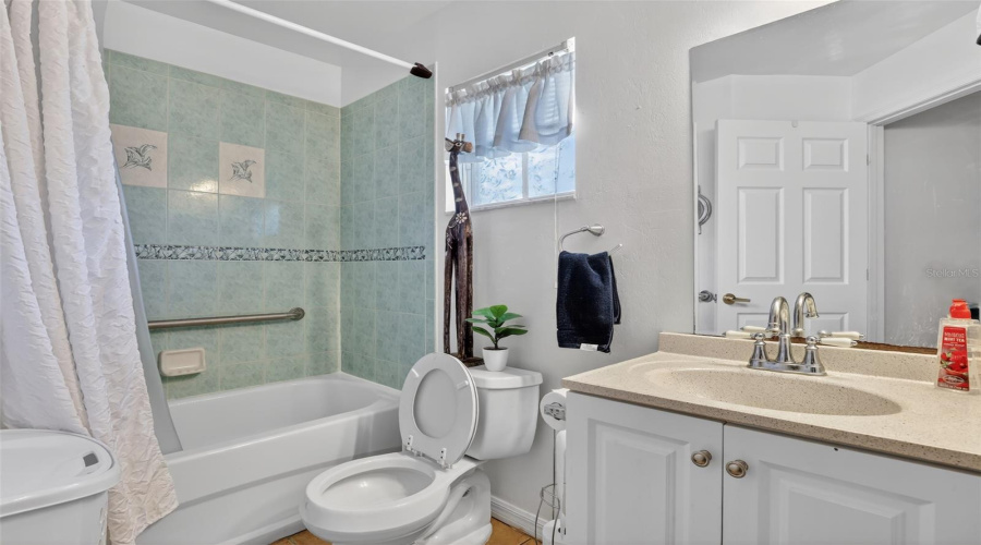 Cape Coral, Florida 33909, 3 Bedroom Bedrooms, ,2 Bathroombathrooms,Residential,For Sale,20Th,0,Mfrtb8516754