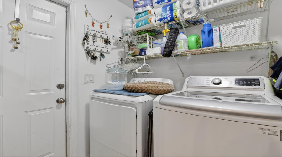 Cape Coral, Florida 33909, 3 Bedroom Bedrooms, ,2 Bathroombathrooms,Residential,For Sale,20Th,0,Mfrtb8516754