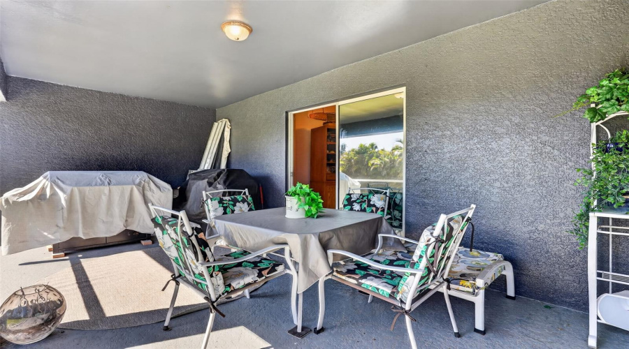Cape Coral, Florida 33909, 3 Bedroom Bedrooms, ,2 Bathroombathrooms,Residential,For Sale,20Th,0,Mfrtb8516754