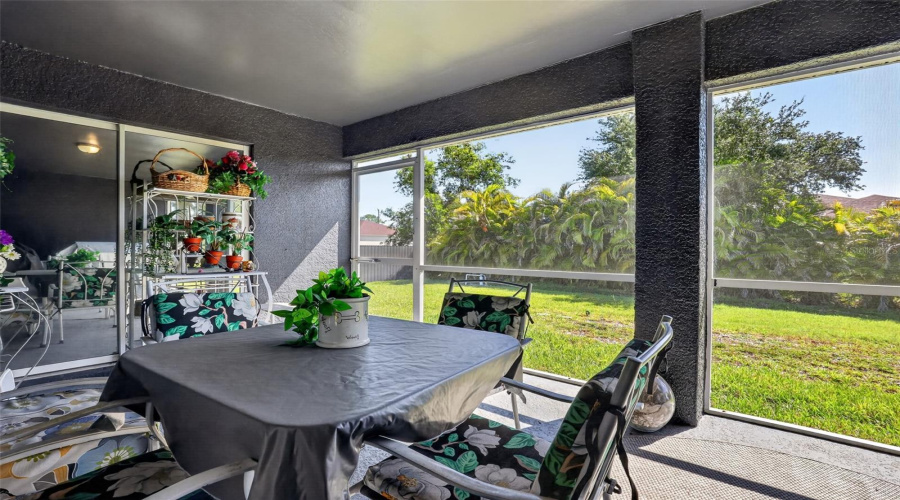 Cape Coral, Florida 33909, 3 Bedroom Bedrooms, ,2 Bathroombathrooms,Residential,For Sale,20Th,0,Mfrtb8516754