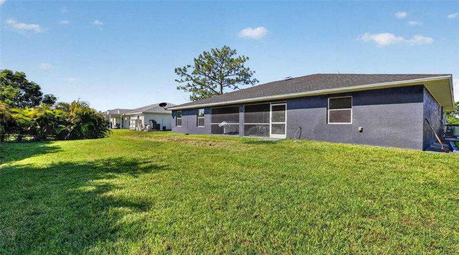 Cape Coral, Florida 33909, 3 Bedroom Bedrooms, ,2 Bathroombathrooms,Residential,For Sale,20Th,0,Mfrtb8516754