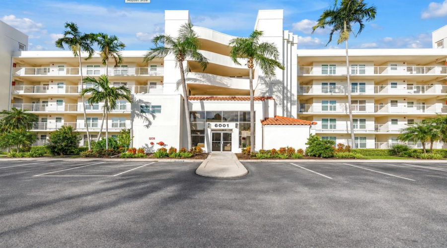 St Petersburg, Florida 33715, 2 Bedroom Bedrooms, ,2 Bathroombathrooms,Residential,For Sale,Bahia Del Mar,0,Mfrtb8531323