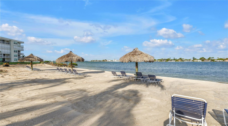 St Petersburg, Florida 33715, 2 Bedroom Bedrooms, ,2 Bathroombathrooms,Residential,For Sale,Bahia Del Mar,0,Mfrtb8531323