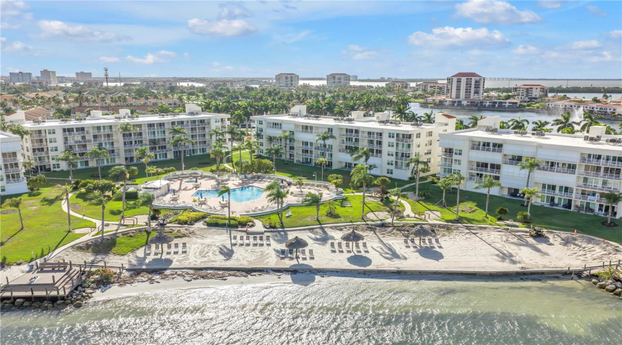 St Petersburg, Florida 33715, 2 Bedroom Bedrooms, ,2 Bathroombathrooms,Residential,For Sale,Bahia Del Mar,0,Mfrtb8531323