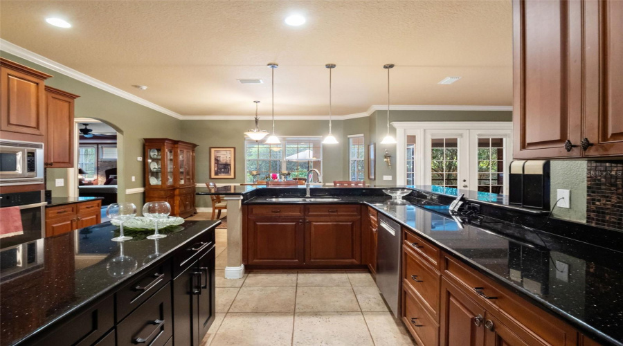Clermont, Florida 34711, 5 Bedroom Bedrooms, ,4 Bathroombathrooms,Residential,For Sale,Priebe Rd,0,Mfrg5116899