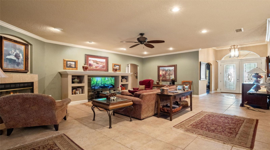 Clermont, Florida 34711, 5 Bedroom Bedrooms, ,4 Bathroombathrooms,Residential,For Sale,Priebe Rd,0,Mfrg5116899
