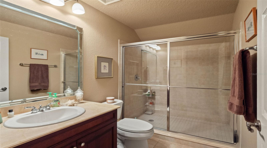 Clermont, Florida 34711, 5 Bedroom Bedrooms, ,4 Bathroombathrooms,Residential,For Sale,Priebe Rd,0,Mfrg5116899