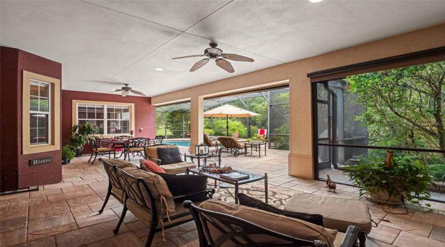 Clermont, Florida 34711, 5 Bedroom Bedrooms, ,4 Bathroombathrooms,Residential,For Sale,Priebe Rd,0,Mfrg5116899