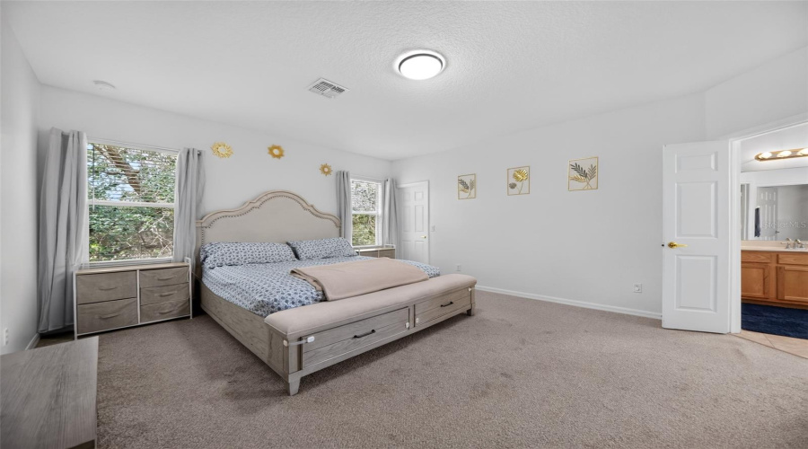 Ocoee, Florida 34761, 6 Bedroom Bedrooms, ,4 Bathroombathrooms,Residential,For Sale,Laurel Blossom,0,Mfrtb8542993