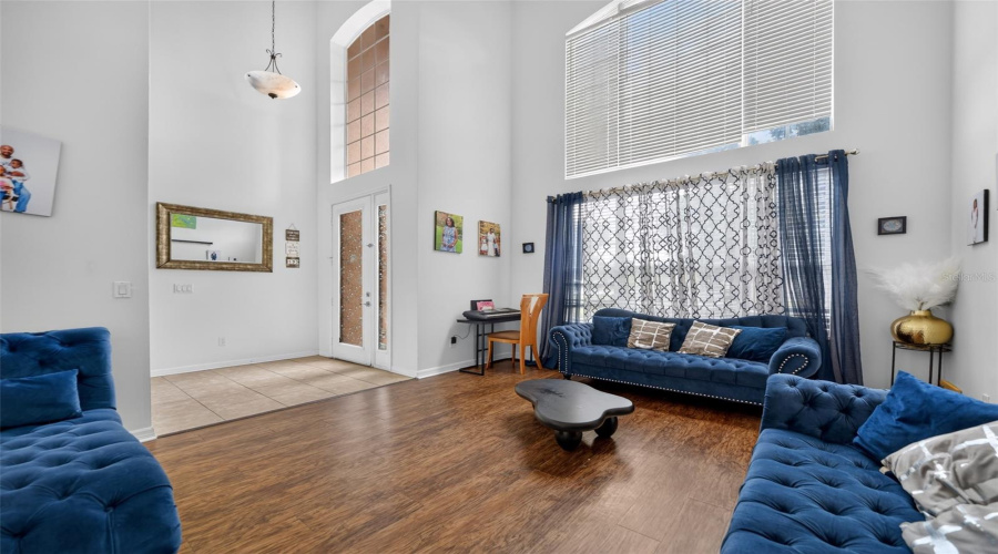 Ocoee, Florida 34761, 6 Bedroom Bedrooms, ,4 Bathroombathrooms,Residential,For Sale,Laurel Blossom,0,Mfrtb8542993