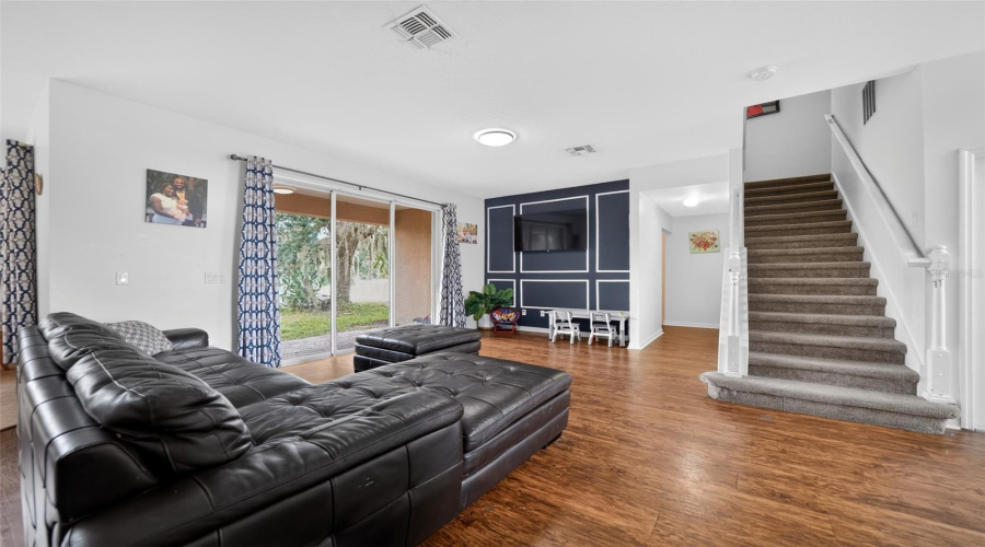 Ocoee, Florida 34761, 6 Bedroom Bedrooms, ,4 Bathroombathrooms,Residential,For Sale,Laurel Blossom,0,Mfrtb8542993
