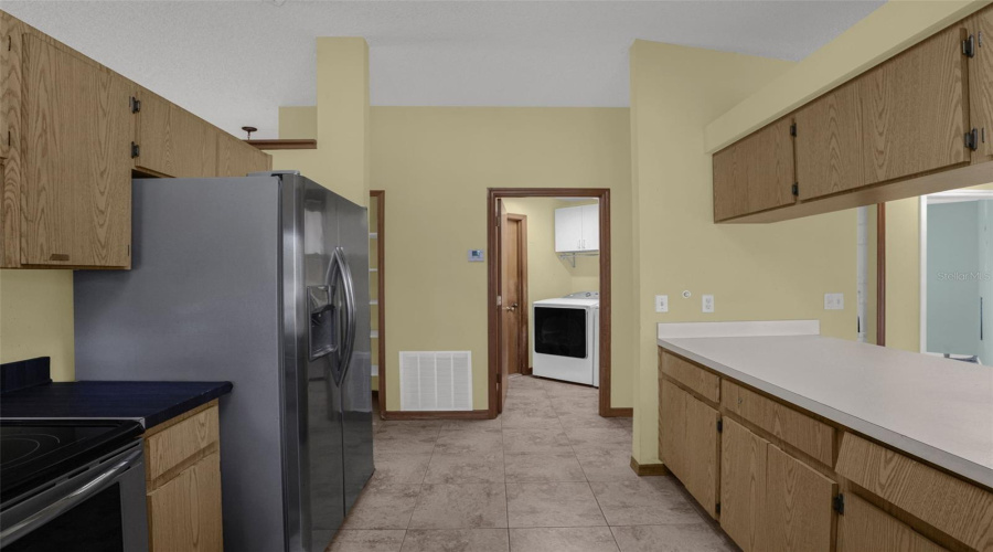 Orlando, Florida 32812, 3 Bedroom Bedrooms, ,2 Bathroombathrooms,Residential,For Sale,Heath,0,Mfrtb8531977