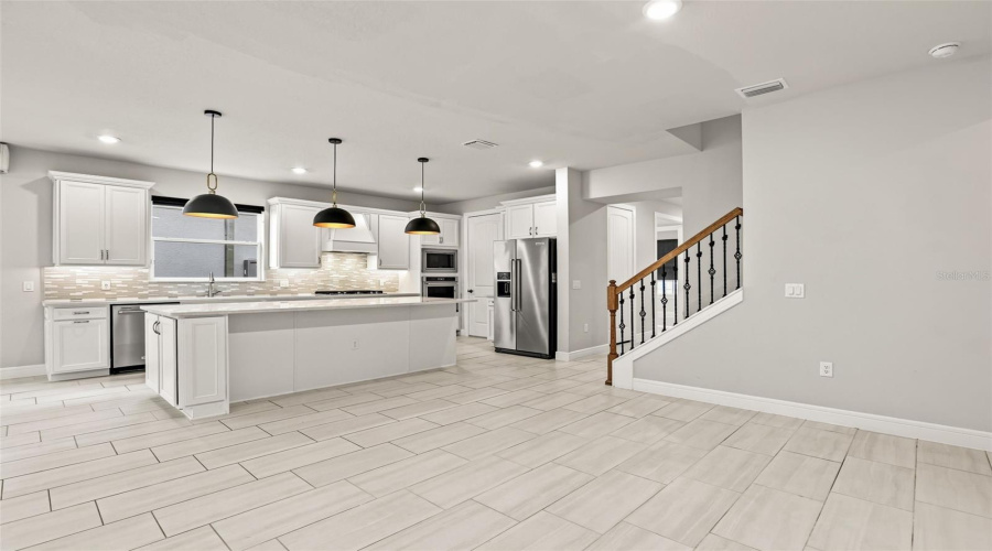 Winter Garden, Florida 34787, 3 Bedroom Bedrooms, ,3 Bathroombathrooms,Residential,For Sale,Sunny Retreat,0,Mfro6436813